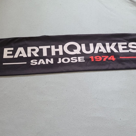 Bay Area Double - Sided Sports Scarf - Picture 2 of 7